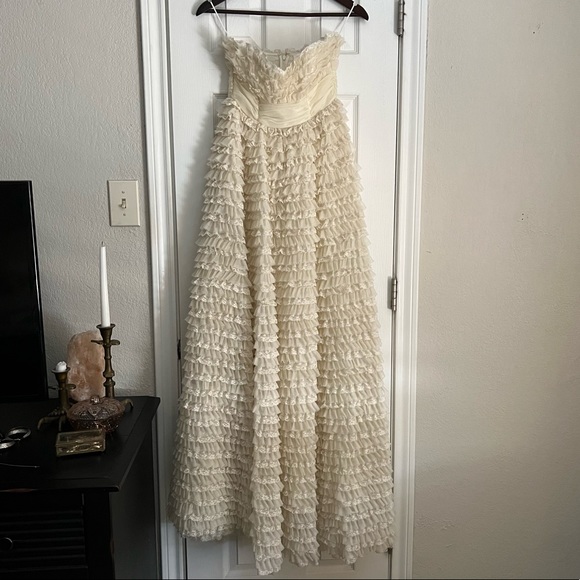 LOVESHACKFANCY STRAPLESS RUFFLE BEACH WEDDING DRESS SIZE 2 - Picture 4 of 13